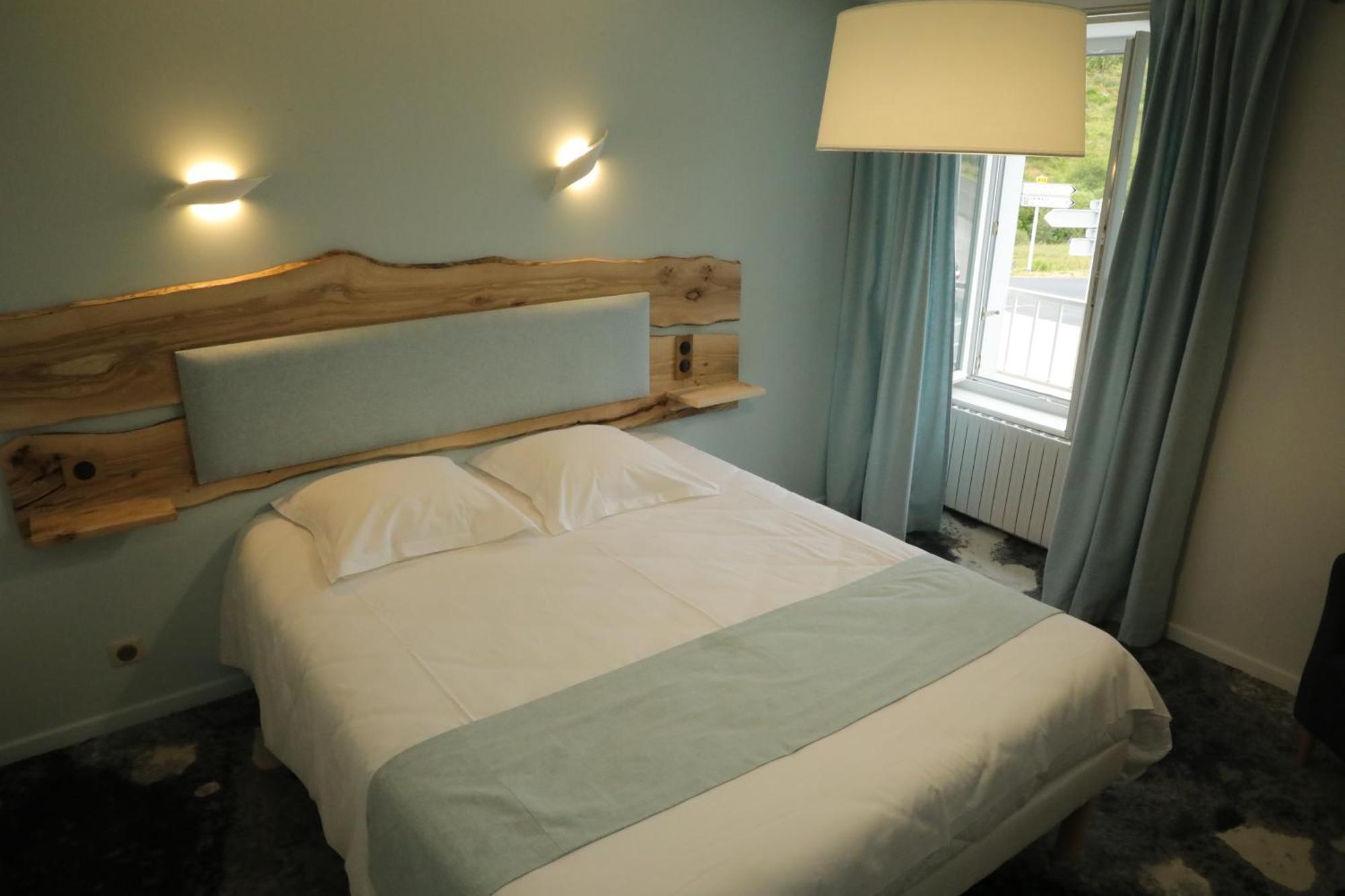Hotel Le Relais De L'Aubrac Nasbinals Zewnętrze zdjęcie