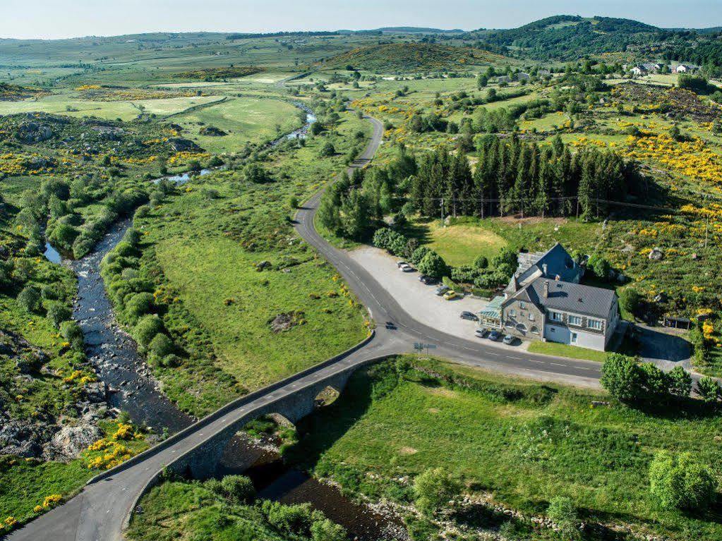 Hotel Le Relais De L'Aubrac Nasbinals Zewnętrze zdjęcie